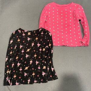 *****BUNDLE****** 2 old navy long sleeve size 3t girls shirts GOOD CONDITION